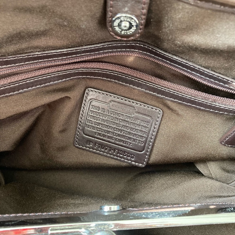 Vintage Coach Signature Brown and Cream Bag - Picture 5 of 8